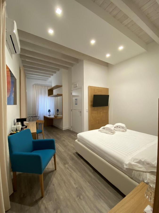 Star Suite Taranto Exterior foto